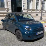 Fiat 500e i BMW iX1 tanieją w UK dzięki Electric Car Grant - featured image