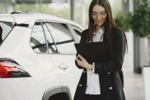 Gwarancja na baterię w elektryku: co realnie pokrywają producenci
