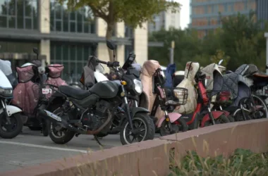 Motocykle i skutery elektryczne w Polsce: ceny, zasięg, dopłaty