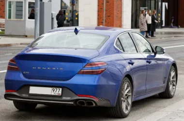 Genesis G70 traci silnik V6 w roku modelowym 2027 - featured image