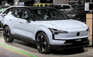 Volvo EX50, Toyota Harrier i Dacia Bigster – sierpień 2026 - featured image