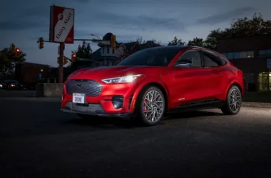 Ford Mustang Baja, Mazda Large SUV i Slate Pickup – wrzesień 2026 - featured image